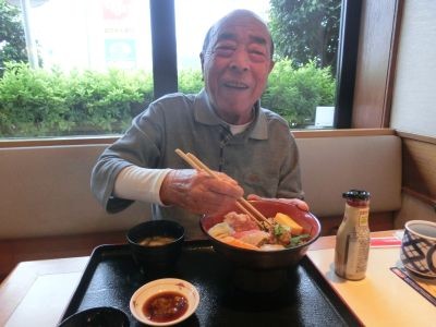 外食7