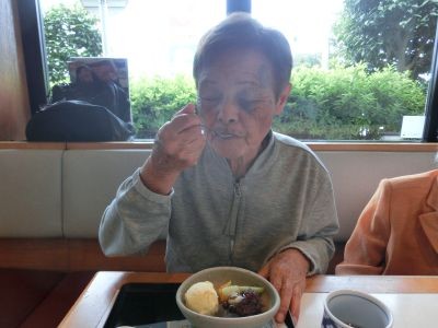 外食5