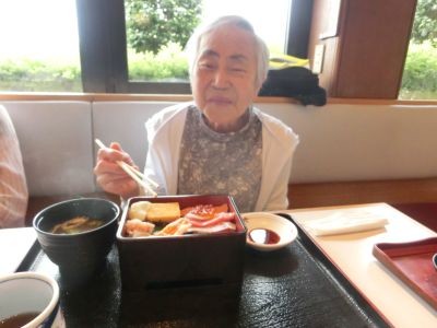 外食